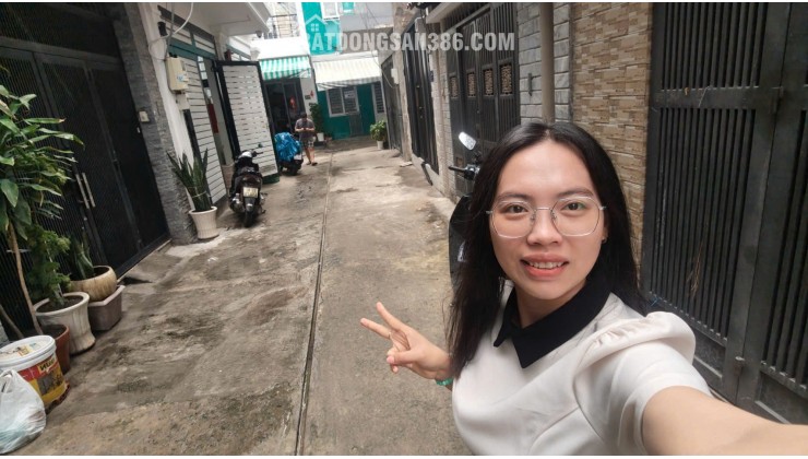 Siêu phẩm nhà đẹp HẺM 5M Đô Đốc Long - Tân Hương chỉ 7Đ hơn